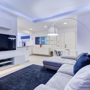 Joice Luxury Home